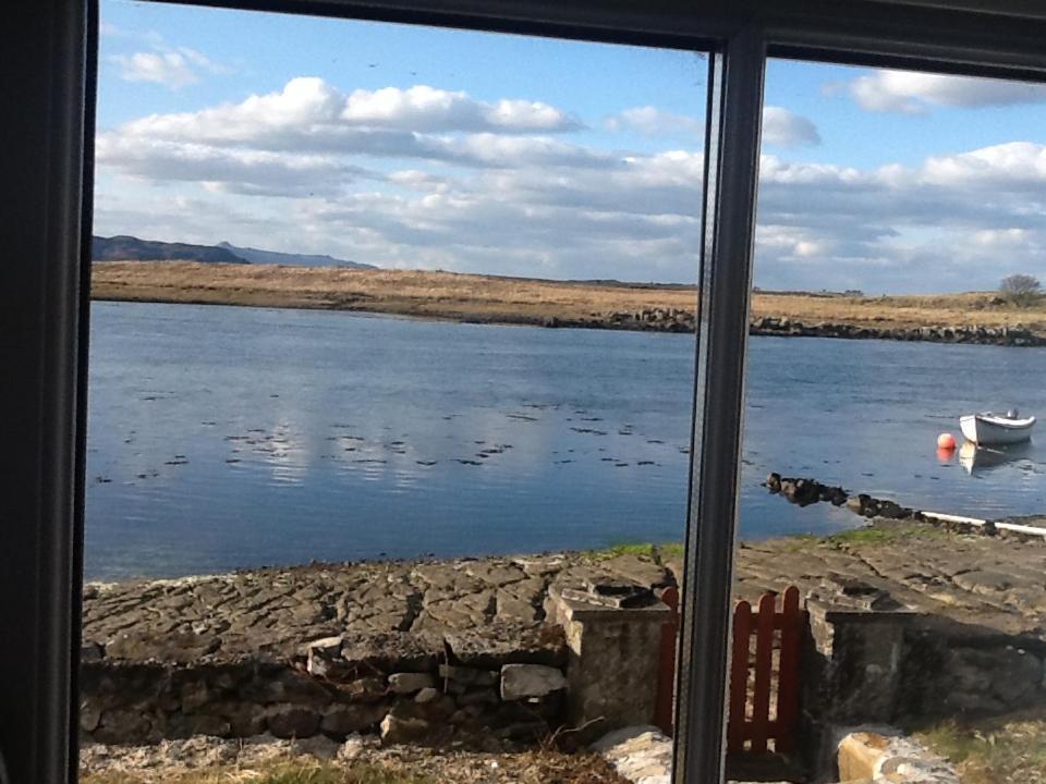 Tidal Cottage On The Shore Isle Of Skye Breakish Eksteriør billede